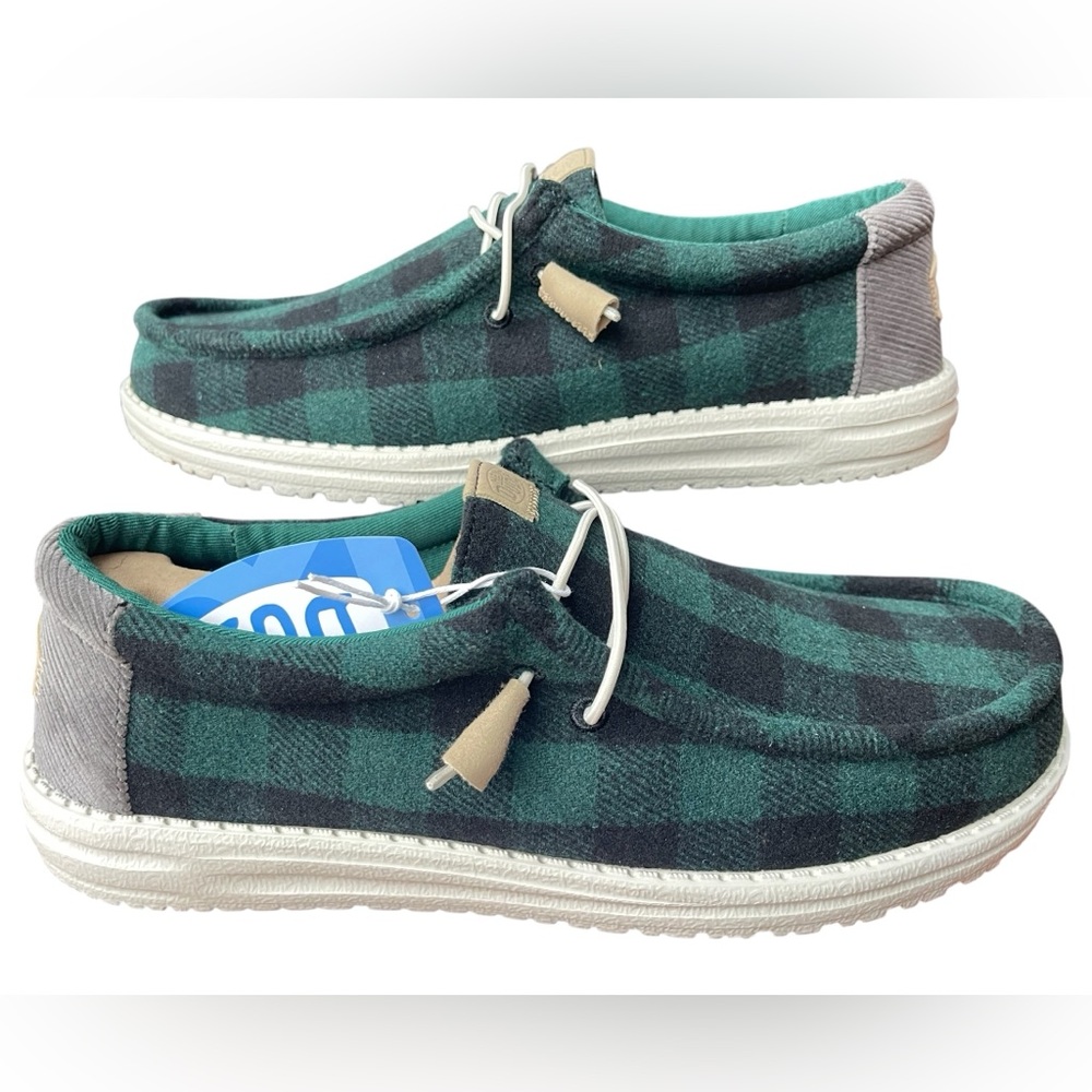 Hey Dude Wally Buffalo Plaid – Men’s Size 13 – Mens casual shoe - NEW IN BOX
